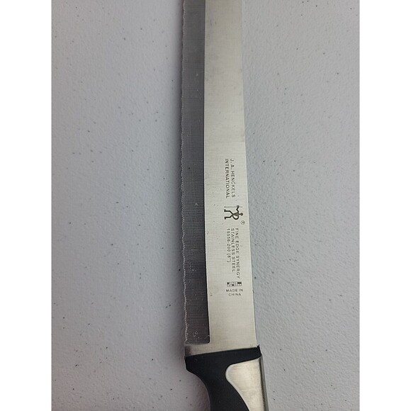 JA Henckels International Everedge Plus 8" BREAD Knife Lot (2) - Picture 5 of 7